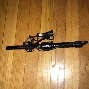 🚨LAST CHANCE! Conair 1 in curling iron